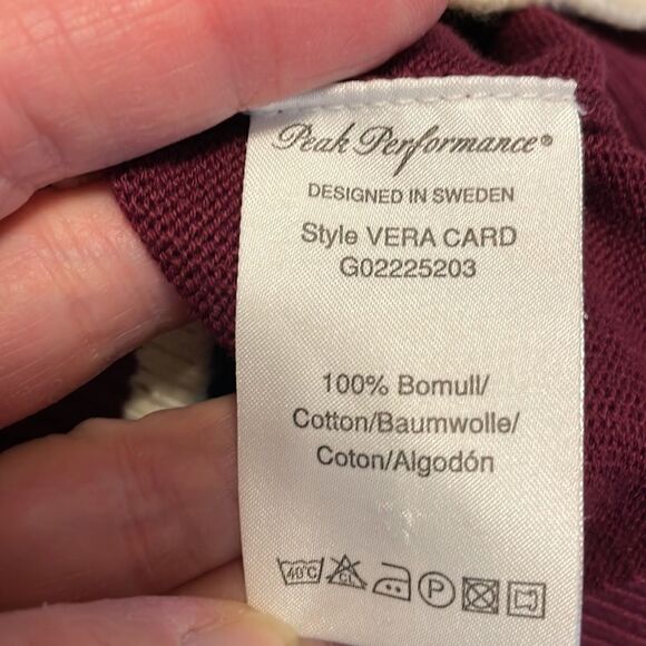 Peak Performance Cardigan, Varsity Letterman P, burgundy cream, Large - Picture 8 of 8